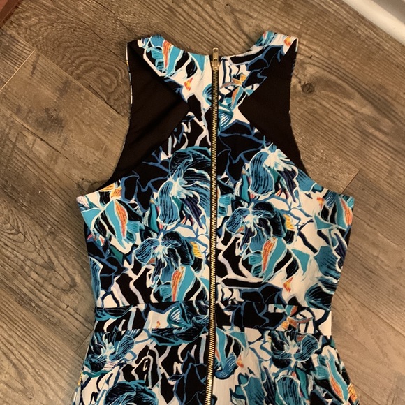 Floral Revolve NBD the Naven Twins cut out dress Small - Picture 8 of 9
